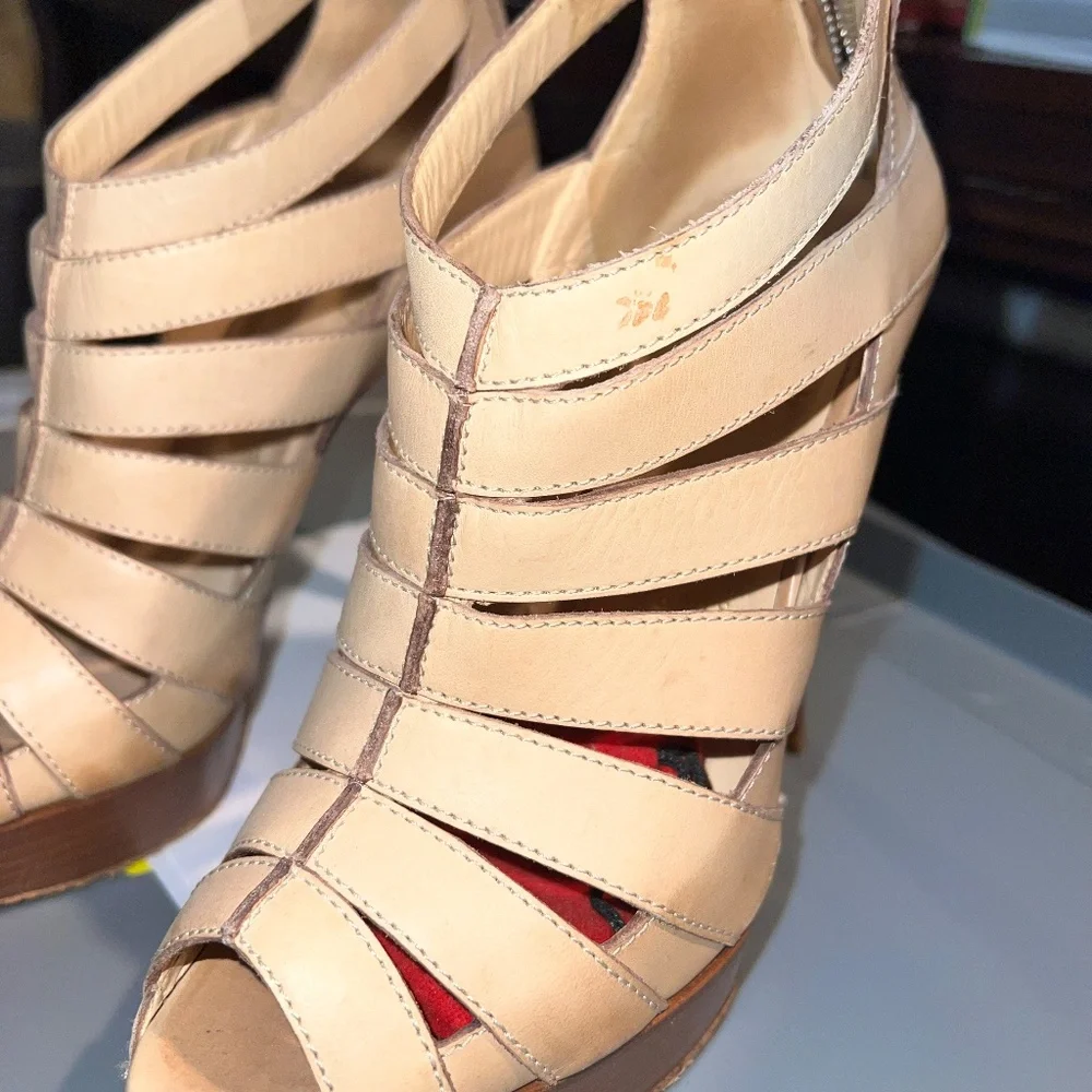 Christian Louboutin heels - Picture 14 of 15